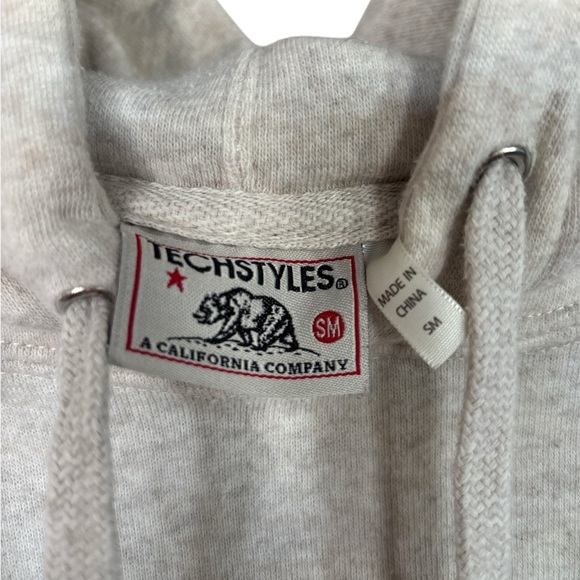 Tan Breckenridge Graphic Sweatshirt with Mountain Silhouette - Picture 4 of 4